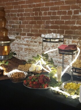 chocolate-fountain-ccs-sweet-sensations-2
