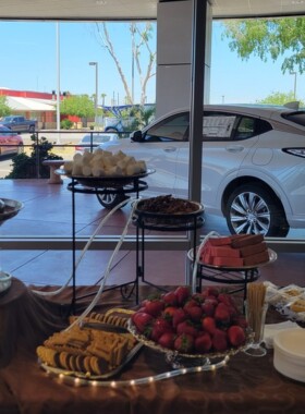 chocolate-fountain-rental-dealership-ccsweetsensations.com_