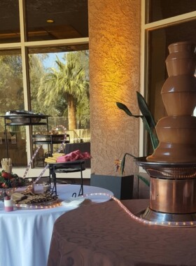 chocolate-fountain-w-ccs-sweet-sensations